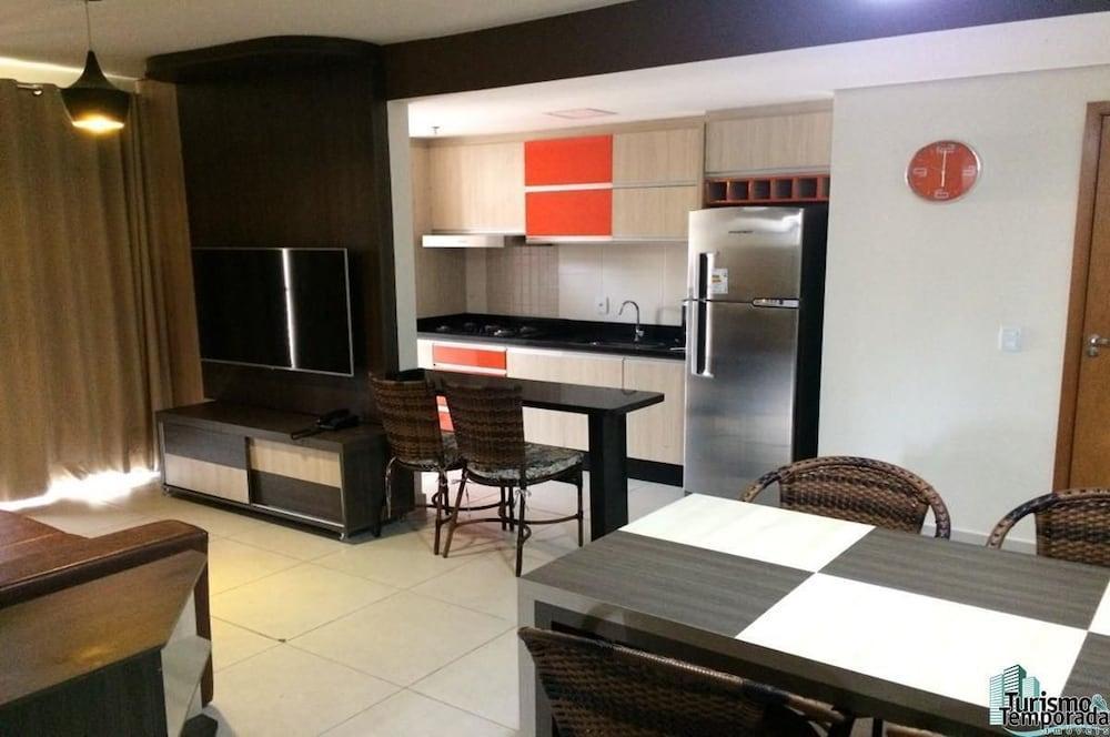 Premier - Eu Tambem Vou Apartamento